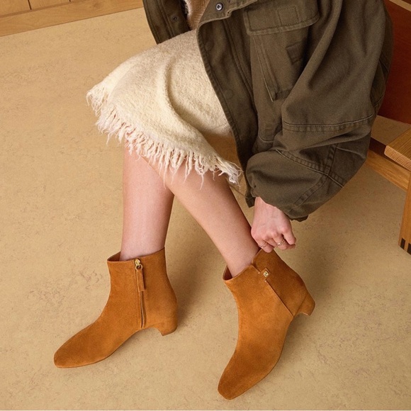 Franco Sarto Luella Brown Suede Ankle Boots 9M NWOT